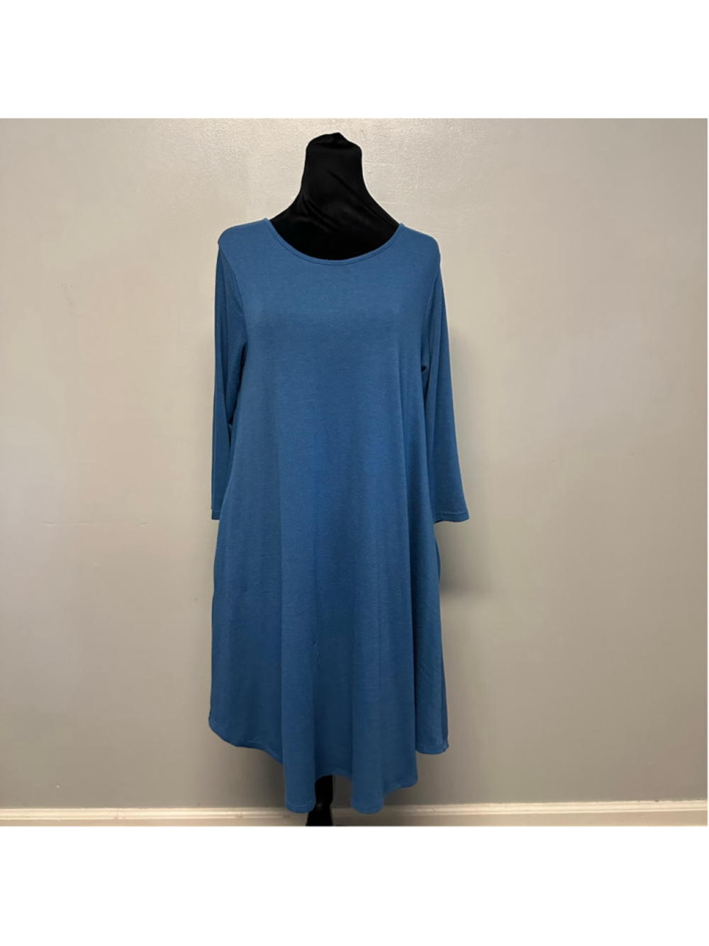 Zenana Outfitters Blue Long Sleeve Dress Size Medium